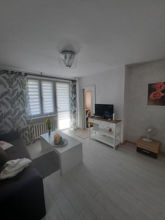 Apartament Zorzy Przy Instytucie Kardiologii Anin Apartment Warsaw Ngoại thất bức ảnh