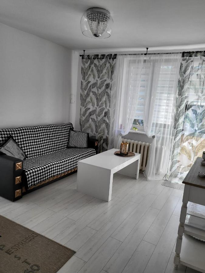 Apartament Zorzy Przy Instytucie Kardiologii Anin Warsaw Ngoại thất bức ảnh